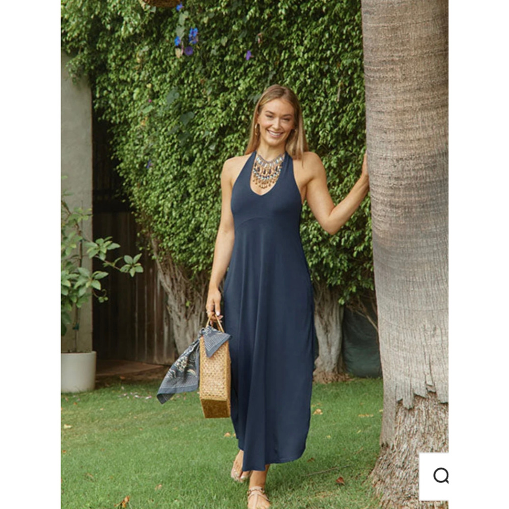 Shebird "The Harper Halter Midi Dress Women Size 3 Navy Built in Bra Pockets EUC